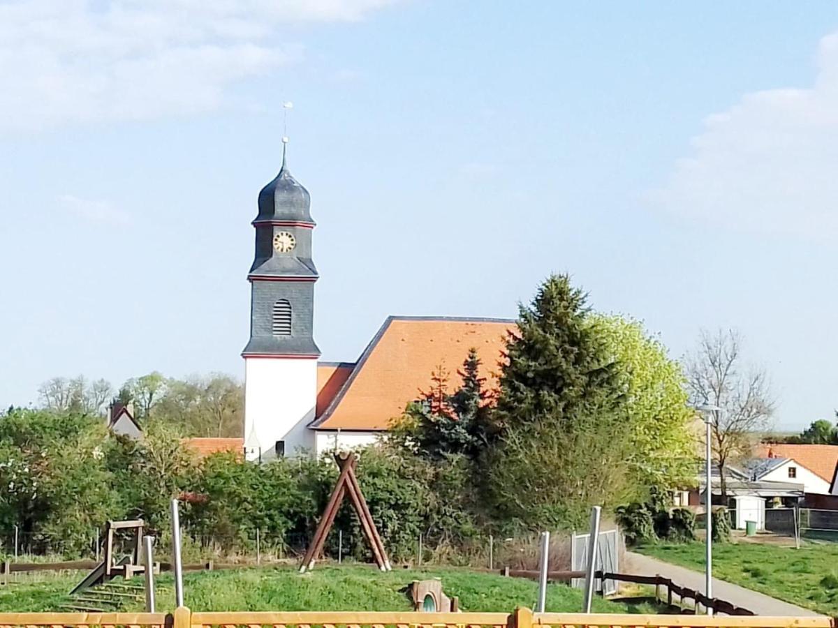 Апартаменты Haus Heidrun Dolgesheim Экстерьер фото